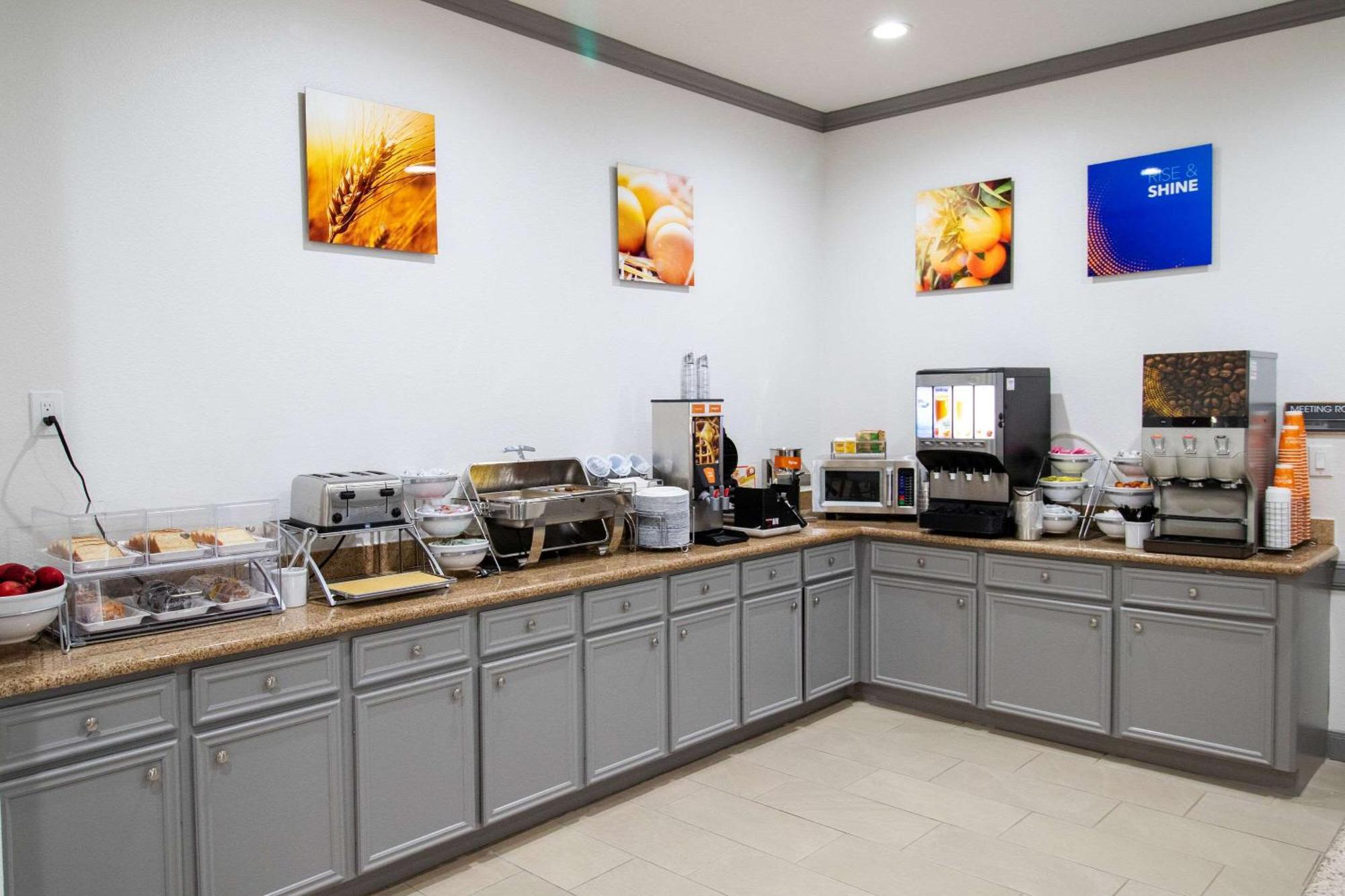 Best Western Plus Schulenburg Inn & Suites Exterior foto