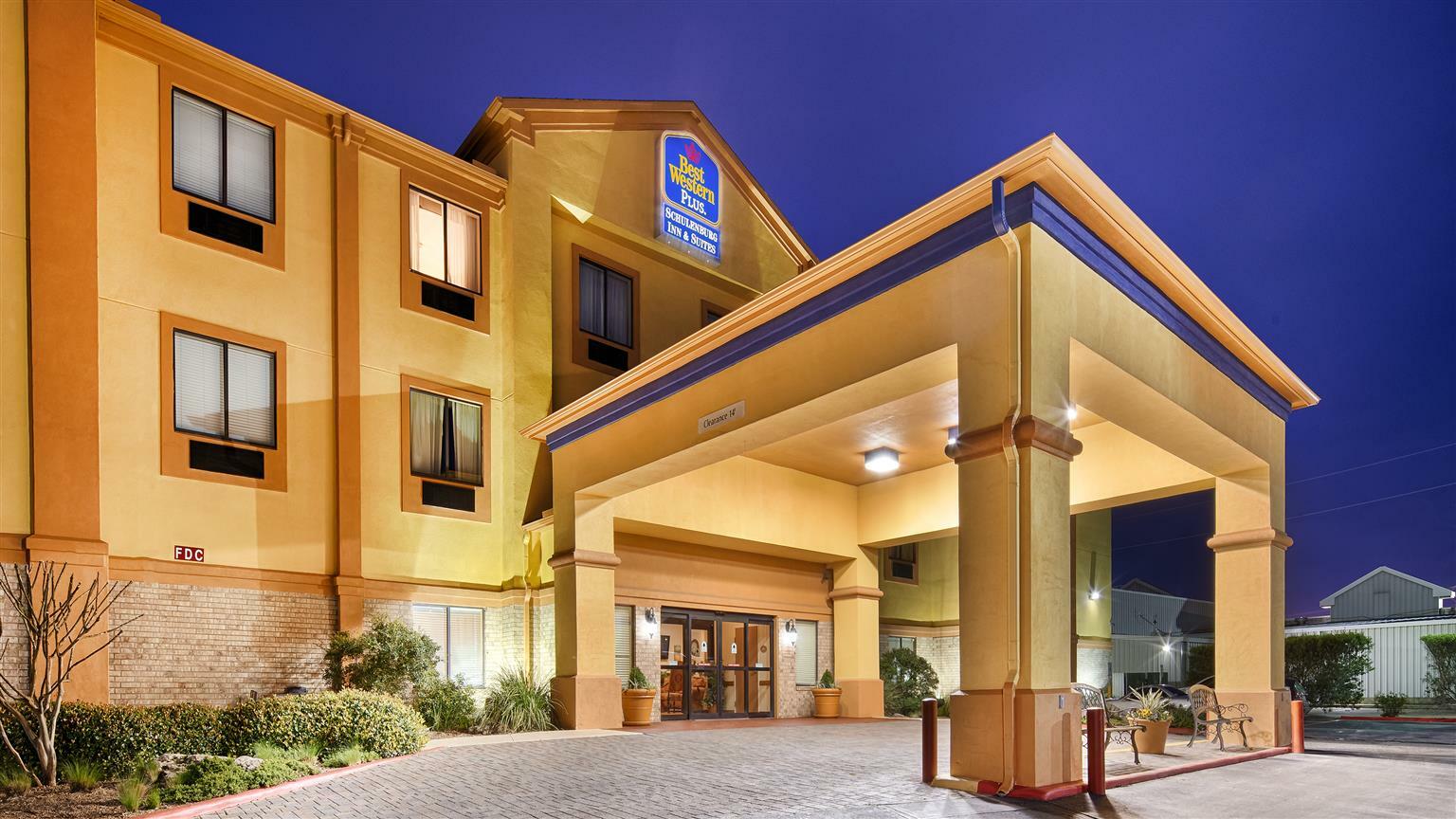 Best Western Plus Schulenburg Inn & Suites Exterior foto